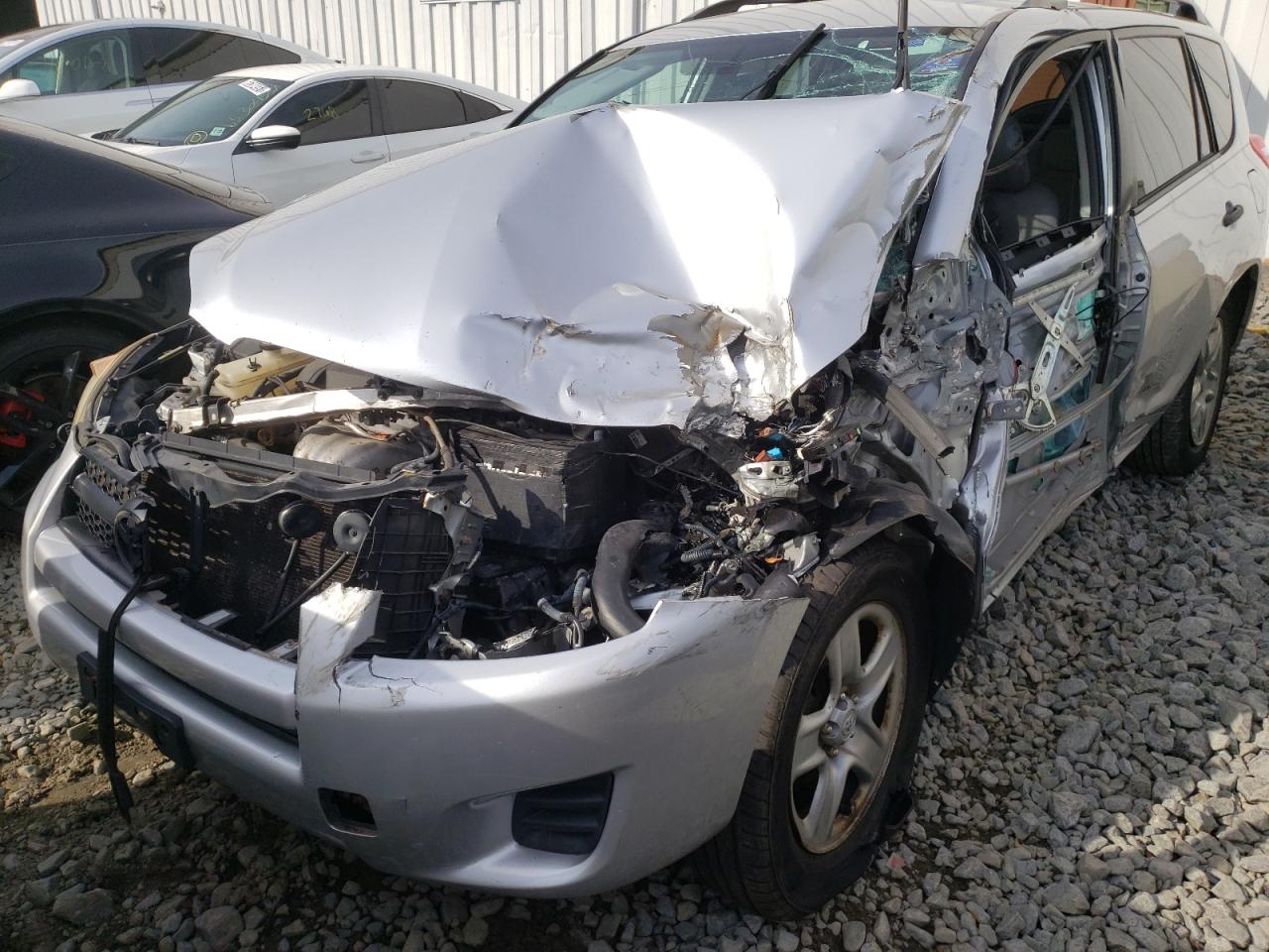 Photo 10 from auction – 2010 TOYOTA RAV4 with VIN JTMBF4DVXAD022019