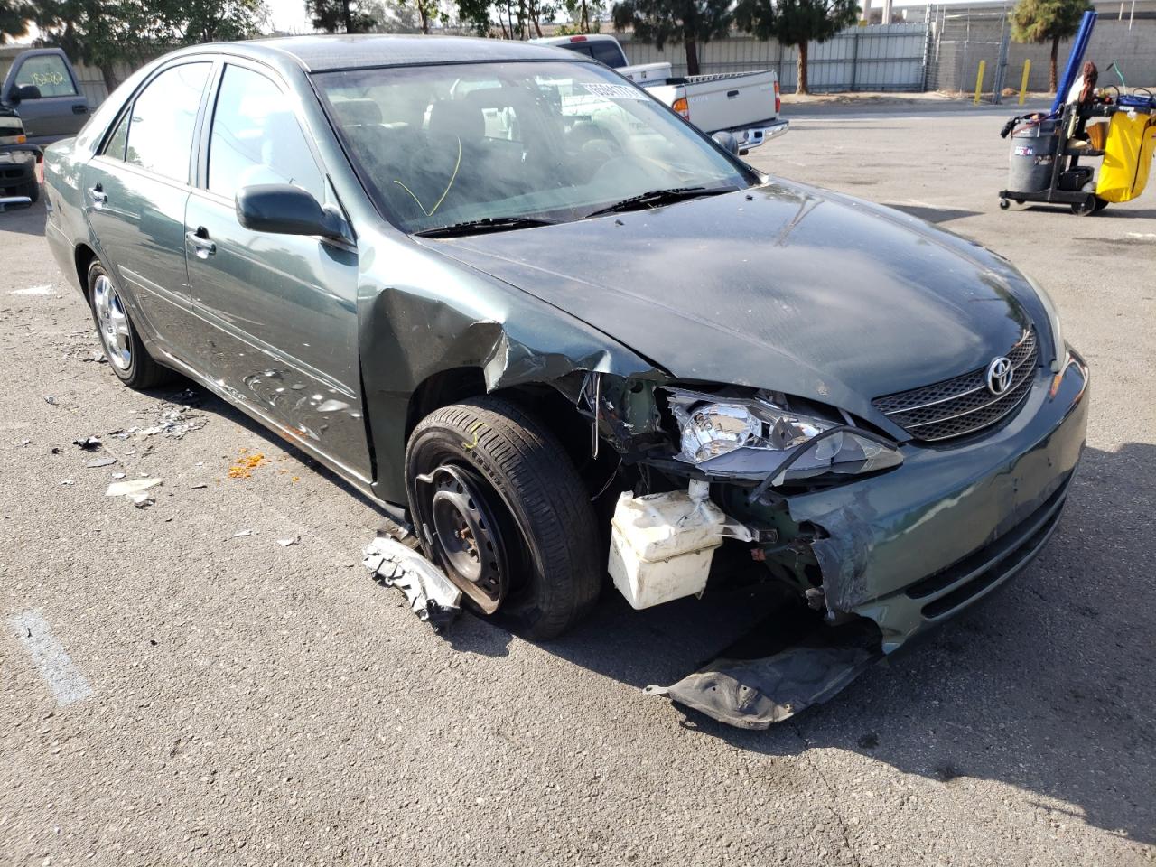 Photo 1 from auction – 2002 TOYOTA CAMRY LE with VIN 4T1BE32K42U546009