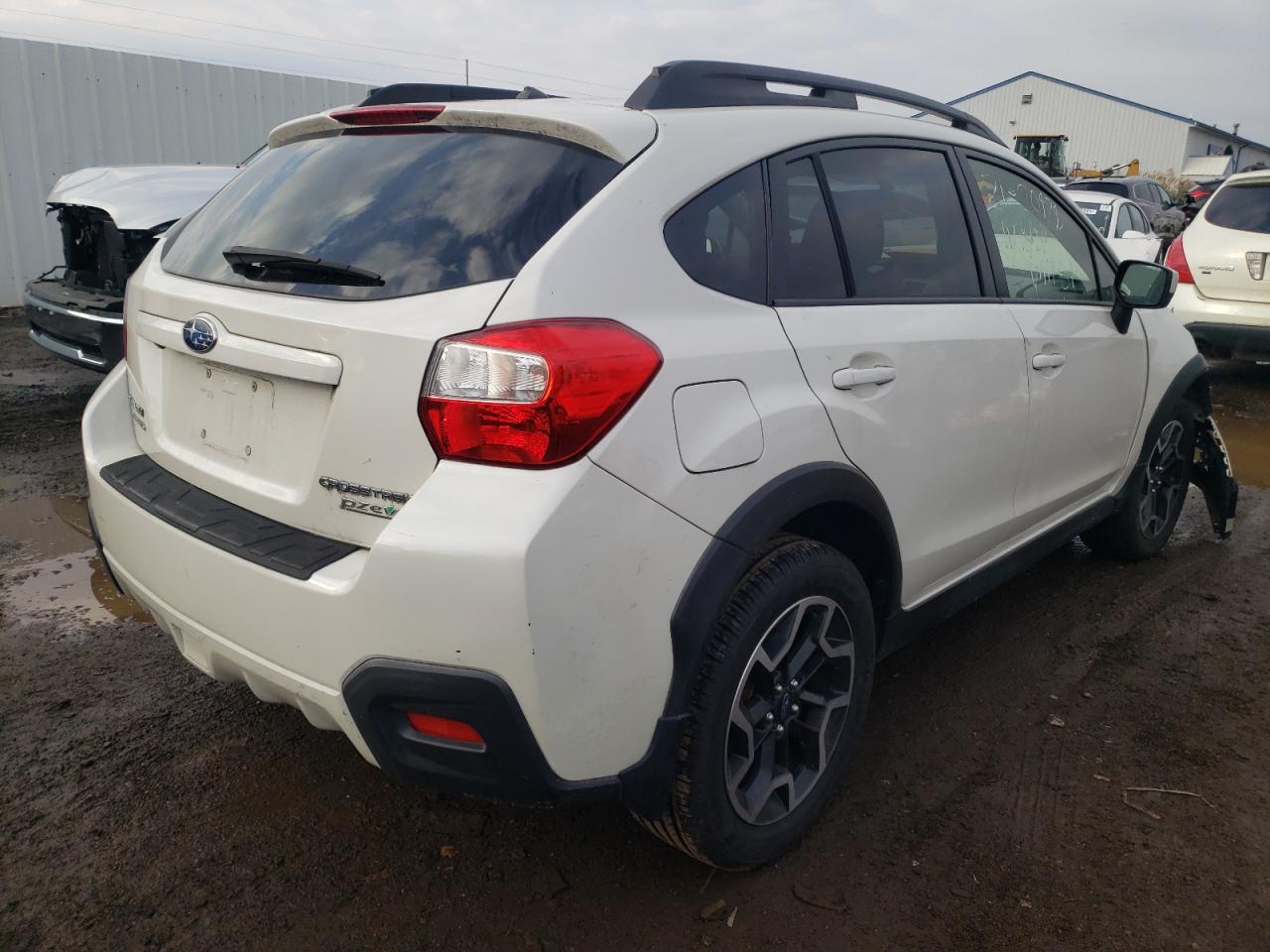 Photo 4 from auction – 2016 SUBARU CROSSTREK with VIN JF2GPABC0G9204568