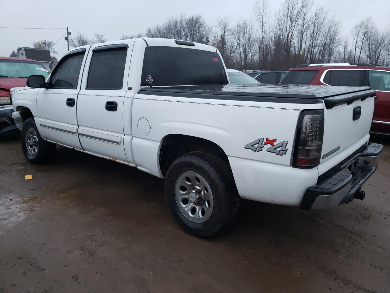 Photo 3 from auction – 2006 CHEVROLET SILVERADO with VIN 2GCEK13T961223100