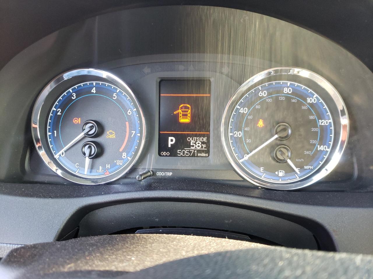 Photo 8 from auction – 2018 TOYOTA COROLLA L with VIN 2T1BURHE9JC003567