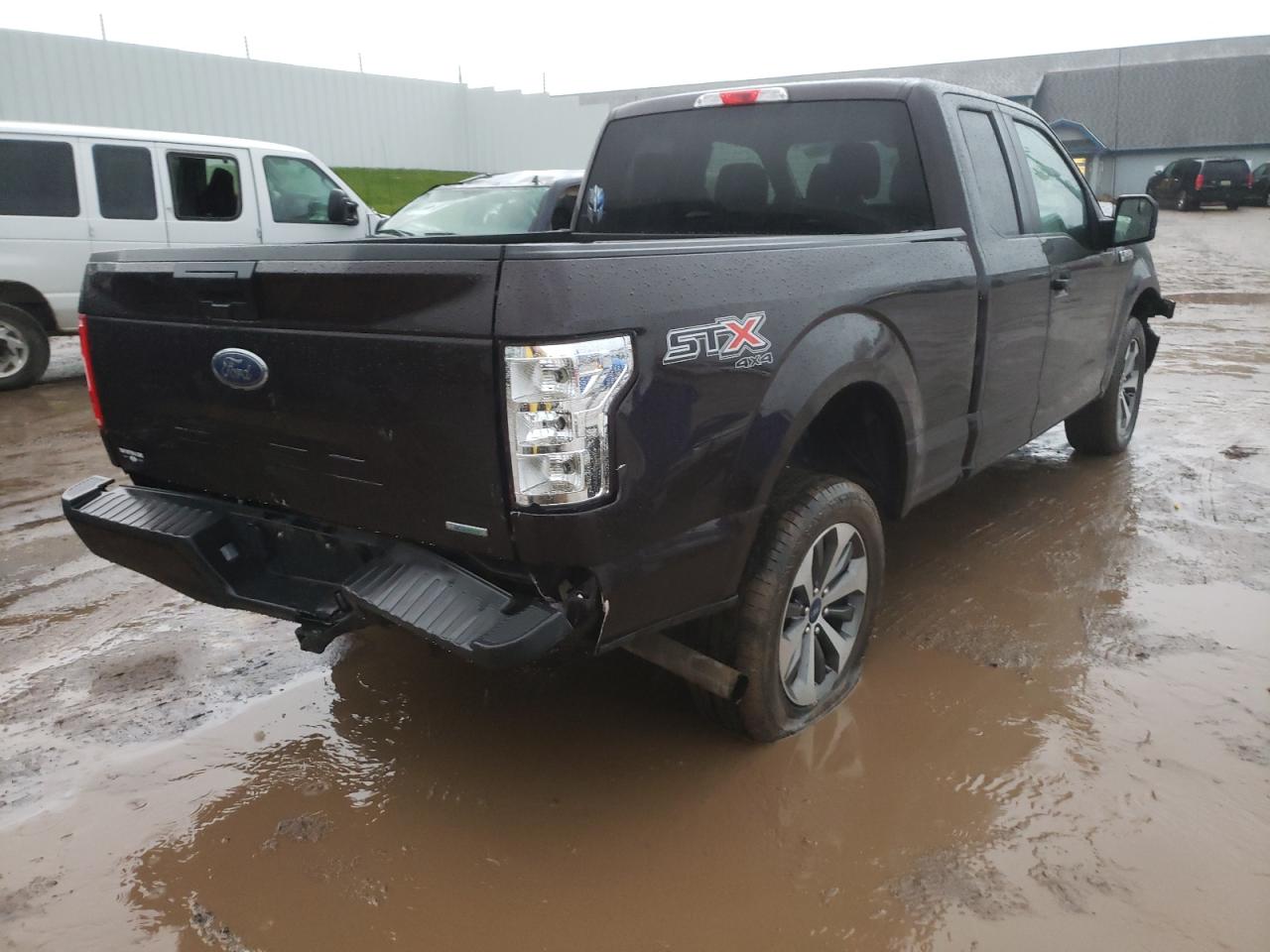 Photo 4 from auction – 2019 FORD F150 SUPER with VIN 1FTEX1EP8KKF00296