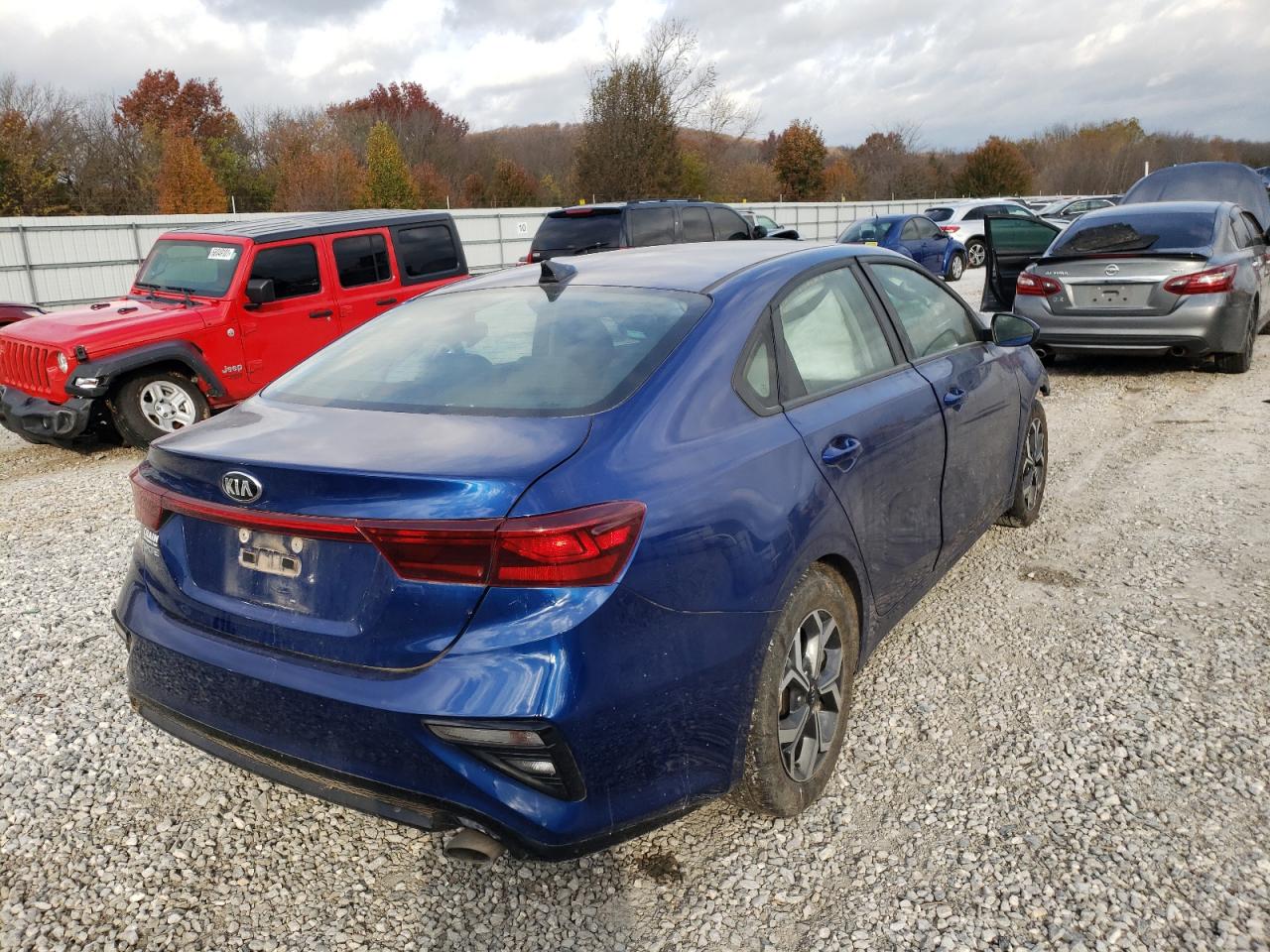 Photo 4 from auction – 2019 KIA FORTE FE with VIN 3KPF24AD9KE063380