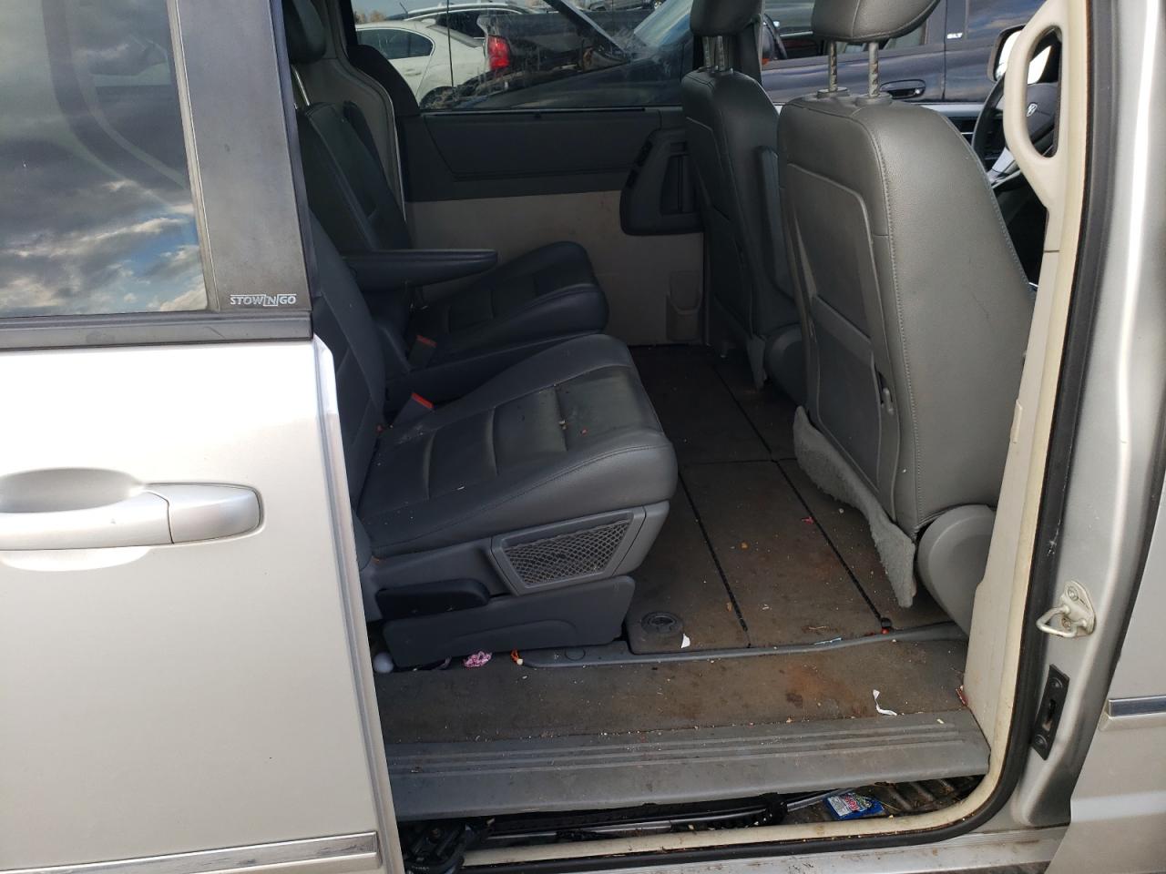 Photo 6 from auction – 2008 DODGE GRAND CARA with VIN 2D8HN54P38R825462