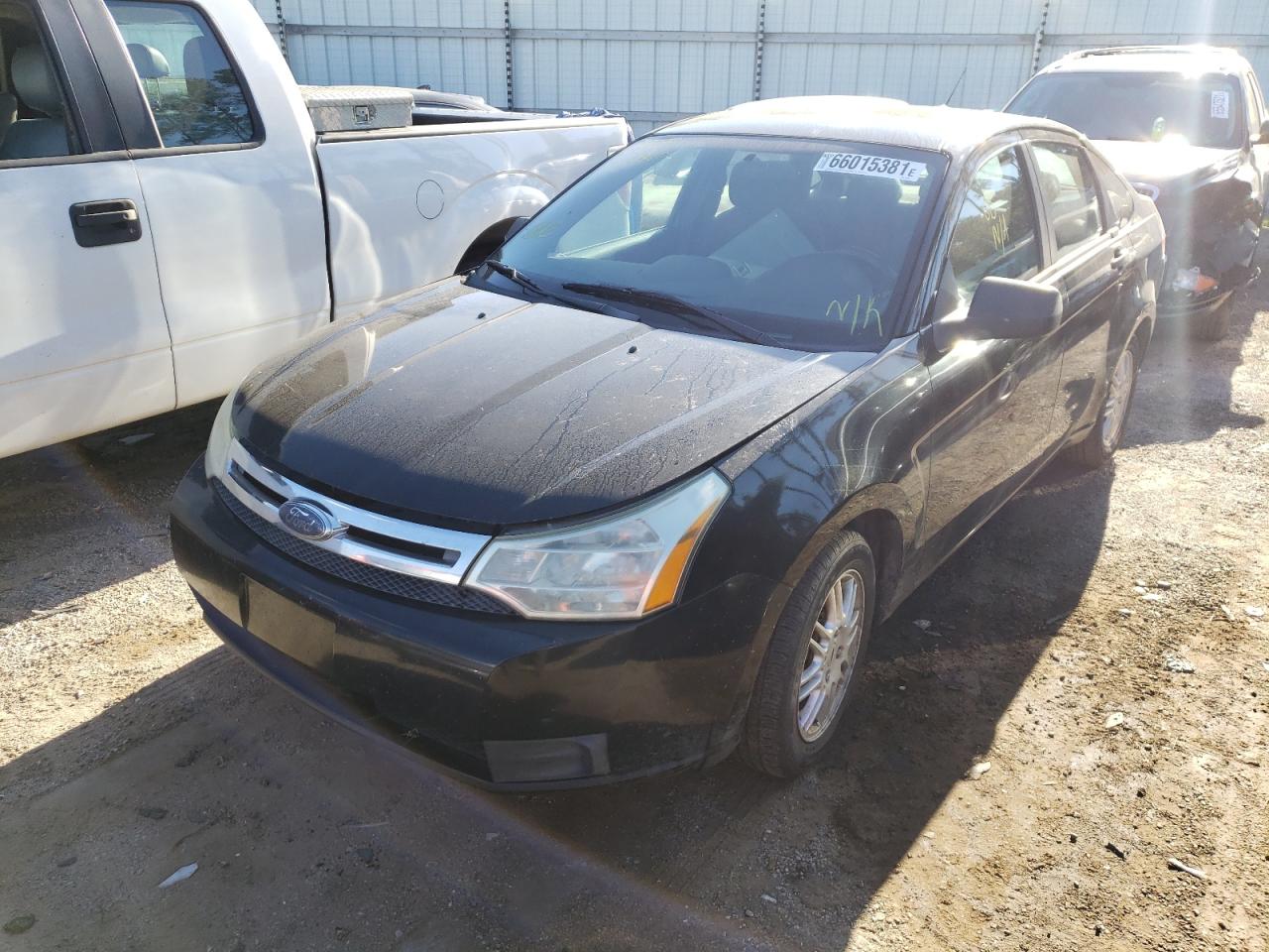 Photo 2 from auction – 2010 FORD FOCUS SE with VIN 1FAHP3FN6AW192449