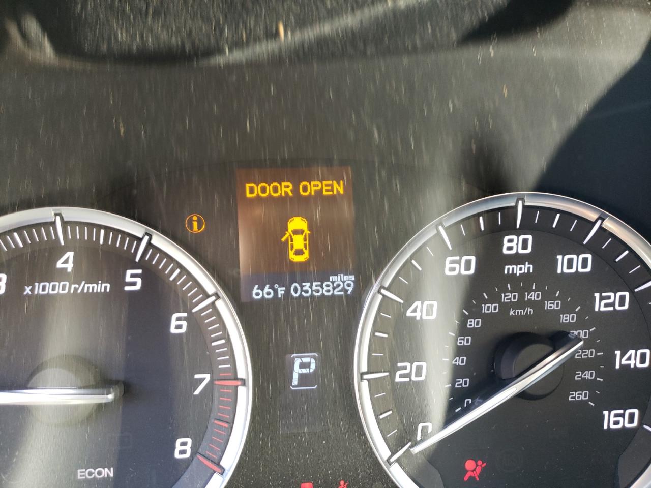 Photo 8 from auction – 2017 ACURA TLX with VIN 19UUB1F35HA004894