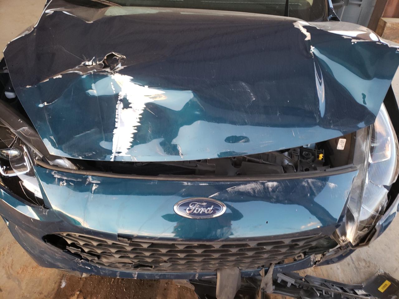 Photo 7 from auction – 2020 FORD ESCAPE S with VIN 1FMCU0F65LUA24025