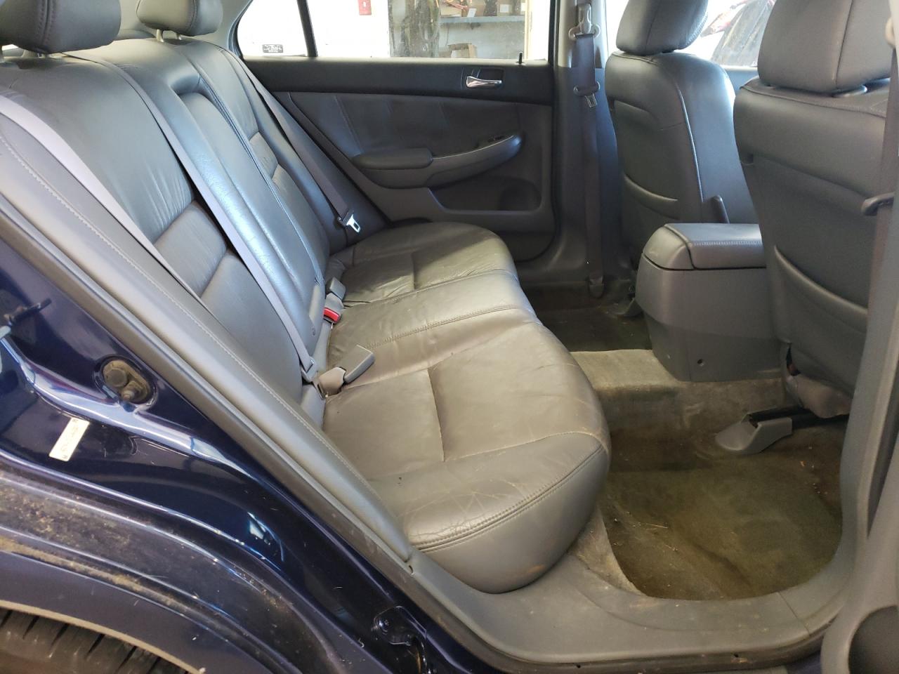 Photo 6 from auction – 2003 HONDA ACCORD with VIN 1HGCM66573A068089