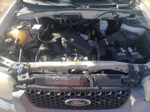 Photo 7 from auction – 2005 FORD ESCAPE with VIN 1FMYU93145DA01342