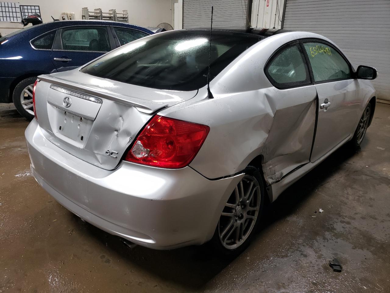 Photo 4 from auction – 2007 SCION TC with VIN JTKDE177270172156