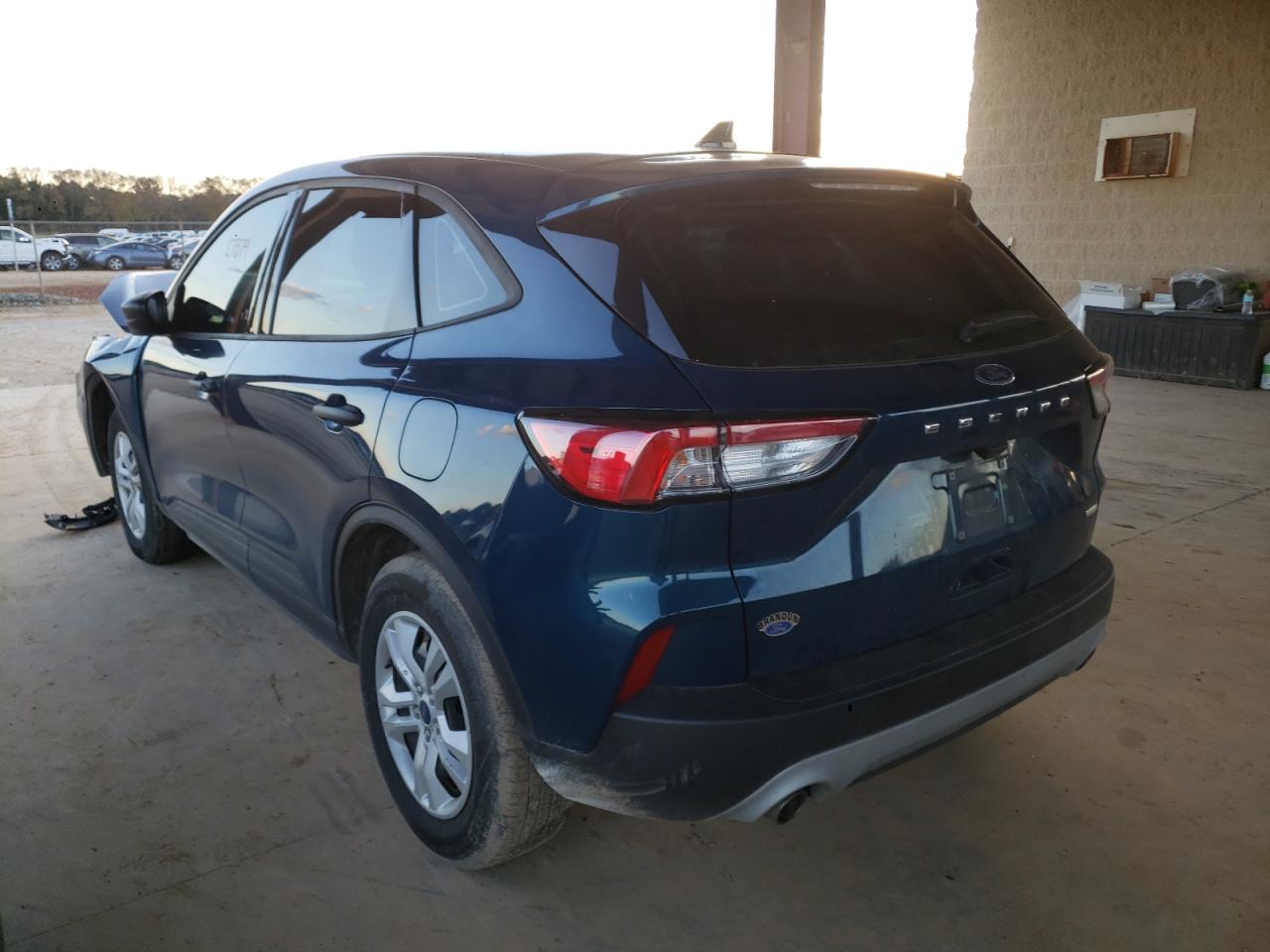 Photo 3 from auction – 2020 FORD ESCAPE S with VIN 1FMCU0F65LUA24025