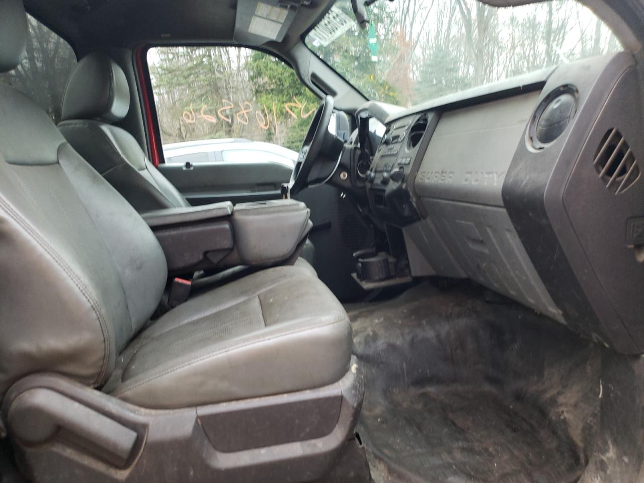 Photo 5 from auction – 2015 FORD F250 SUPER with VIN 1FTBF2A60FEA68087