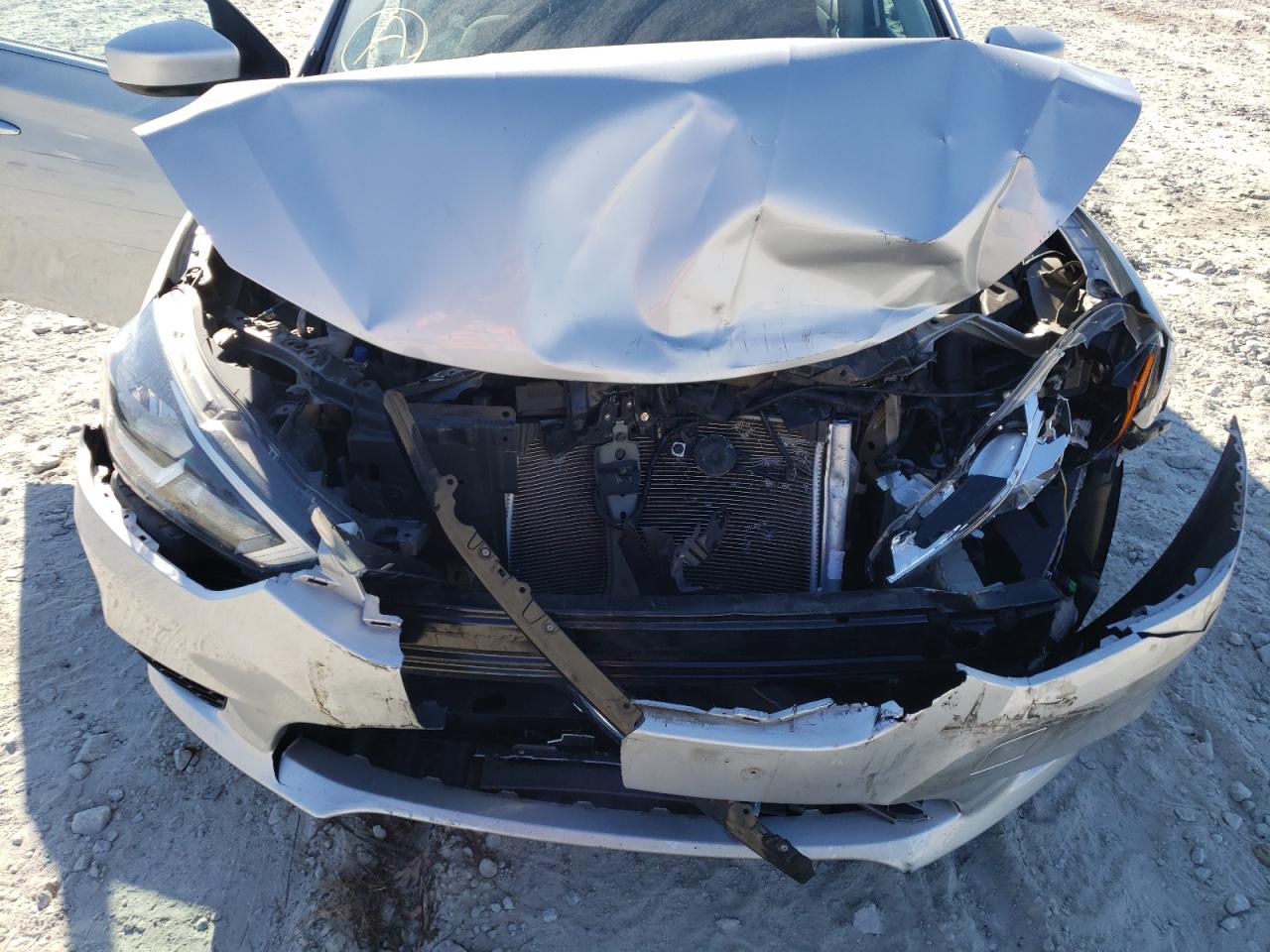 Photo 9 from auction – 2017 NISSAN SENTRA S with VIN 3N1AB7AP1HY268501