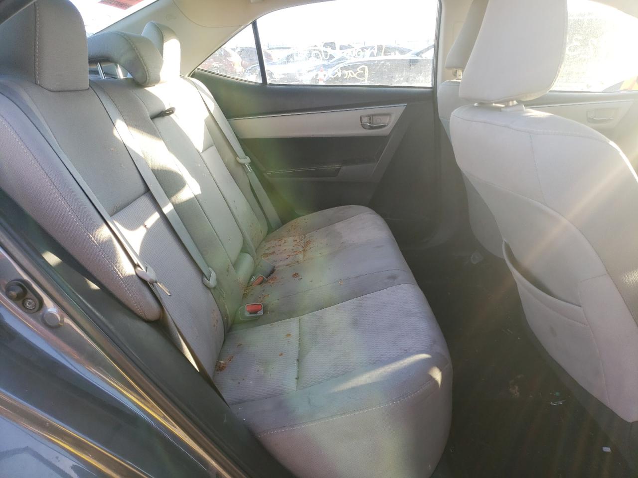Photo 6 from auction – 2015 TOYOTA COROLLA L with VIN 2T1BURHE2FC374125
