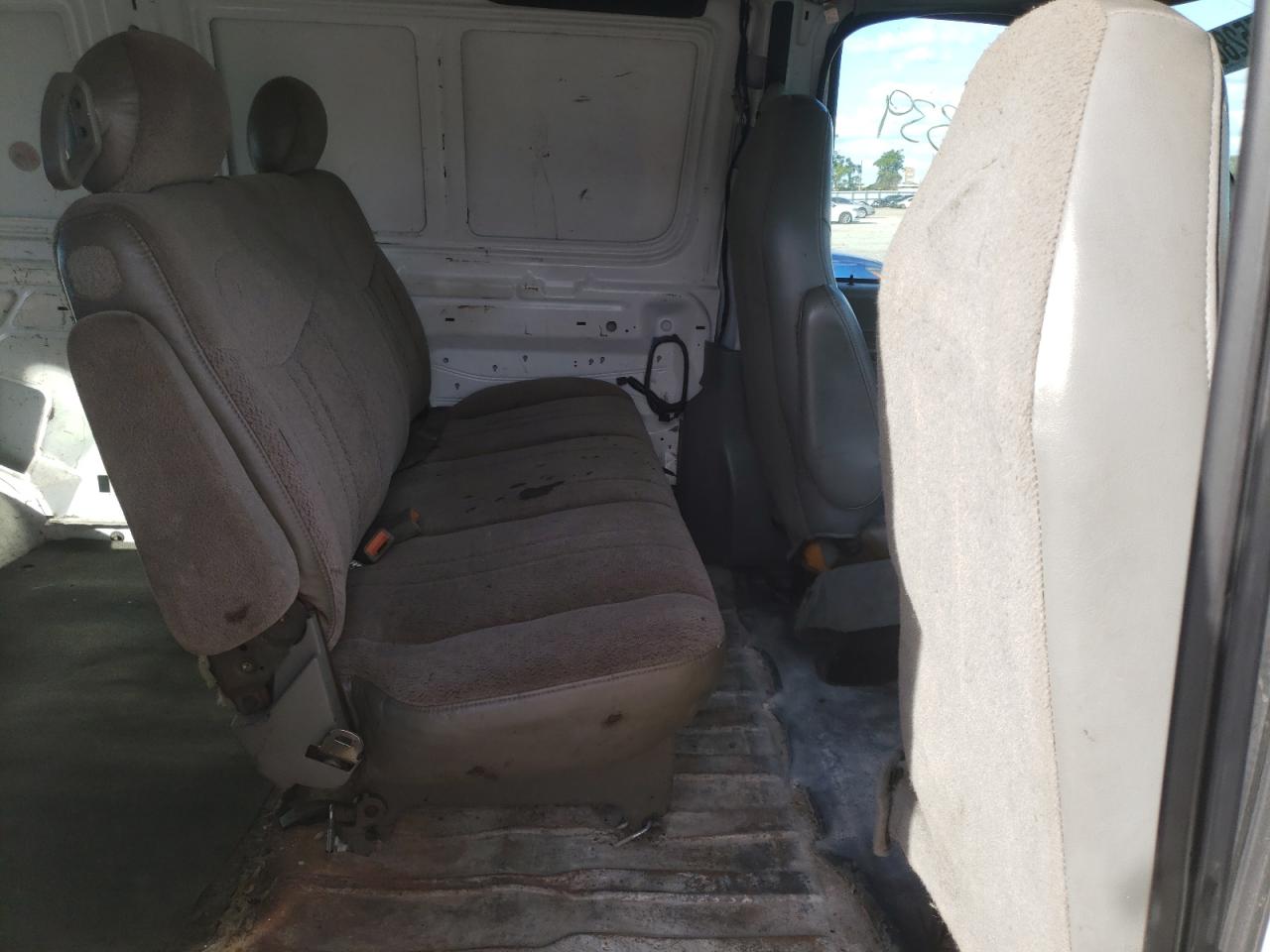 Photo 6 from auction – 2006 FORD ECONOLINE with VIN 1FTNE24L46DA86289