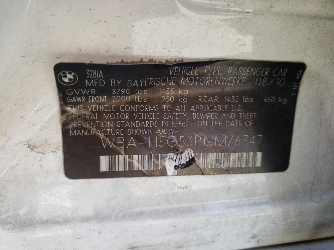Photo 10 from auction – 2011 BMW 328 I SULE with VIN WBAPH5G53BNM76347