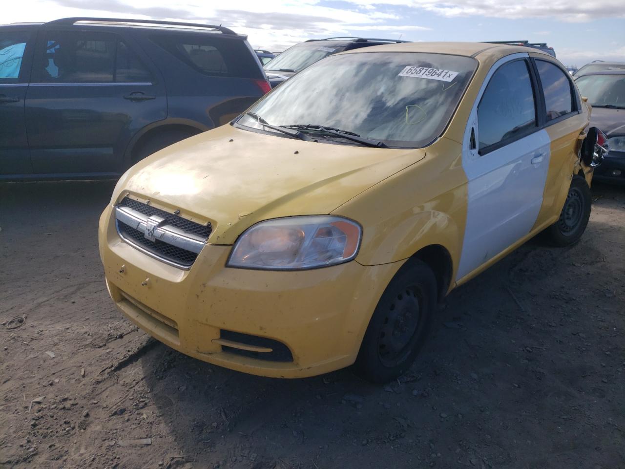 Photo 2 from auction – 2011 CHEVROLET AVEO LS with VIN KL1TD5DE5BB118953