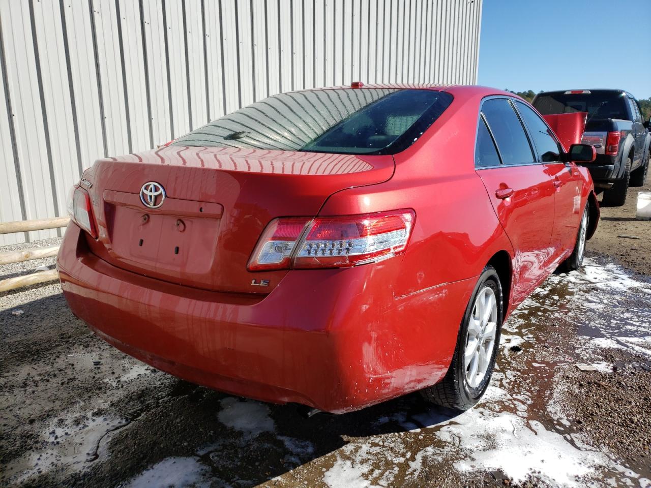 Photo 4 from auction – 2011 TOYOTA CAMRY BASE with VIN 4T1BF3EK0BU640266