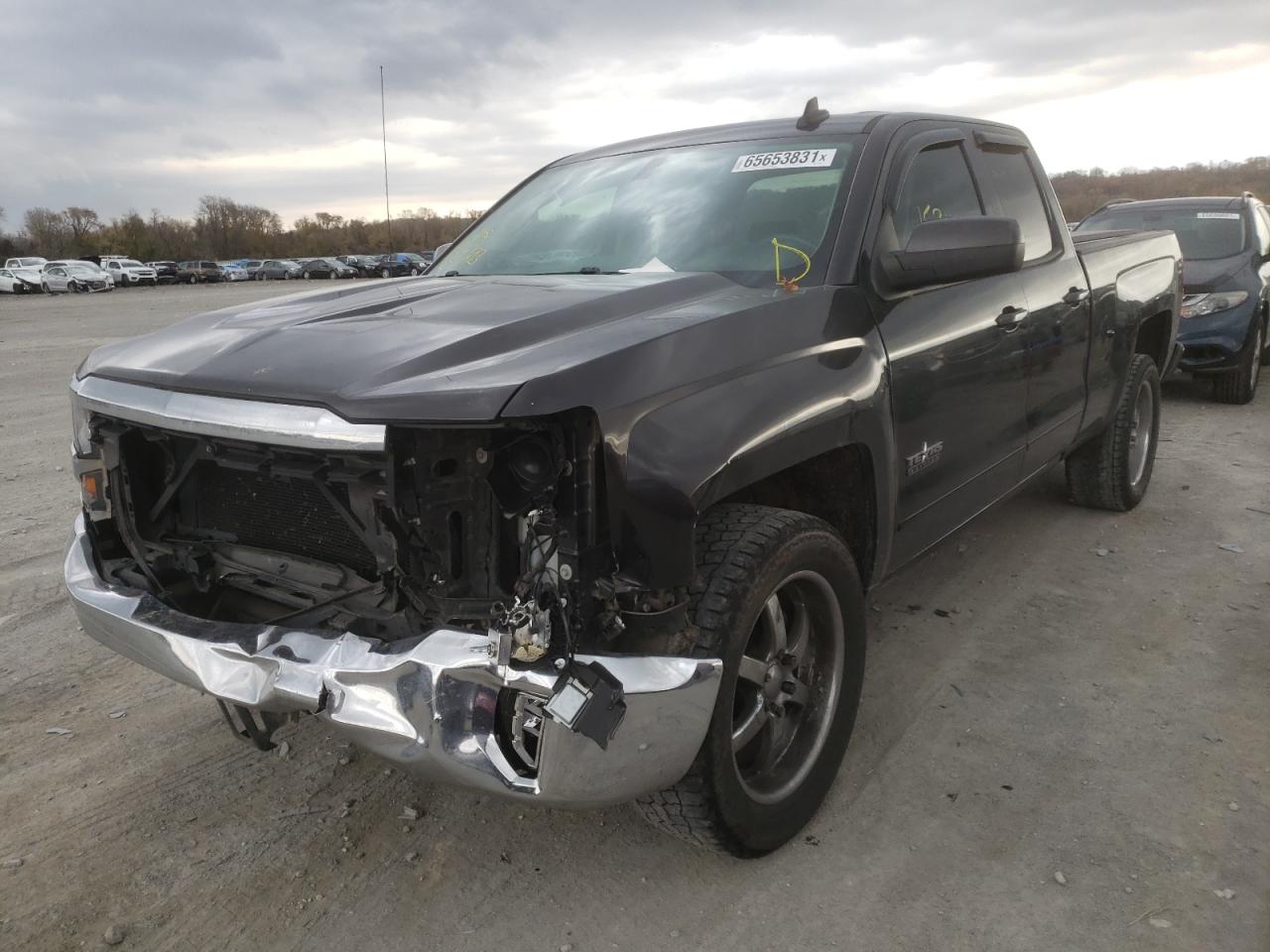 Photo 2 from auction – 2016 CHEVROLET SILVERADO with VIN 1GCRCREC5GZ156580
