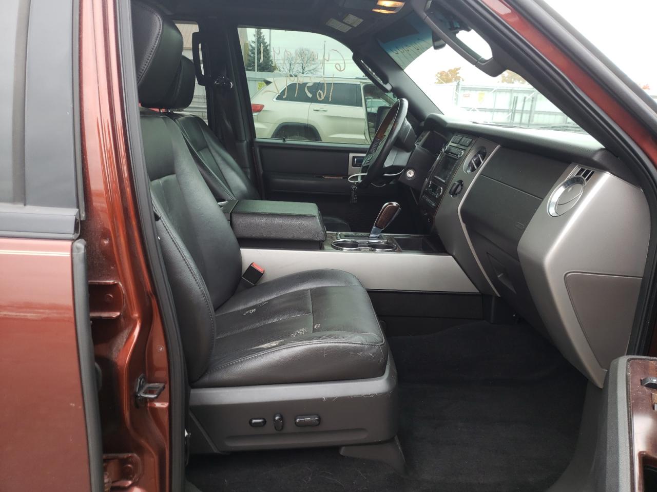 Photo 5 from auction – 2008 FORD EXPEDITION with VIN 1FMFK20508LA70017