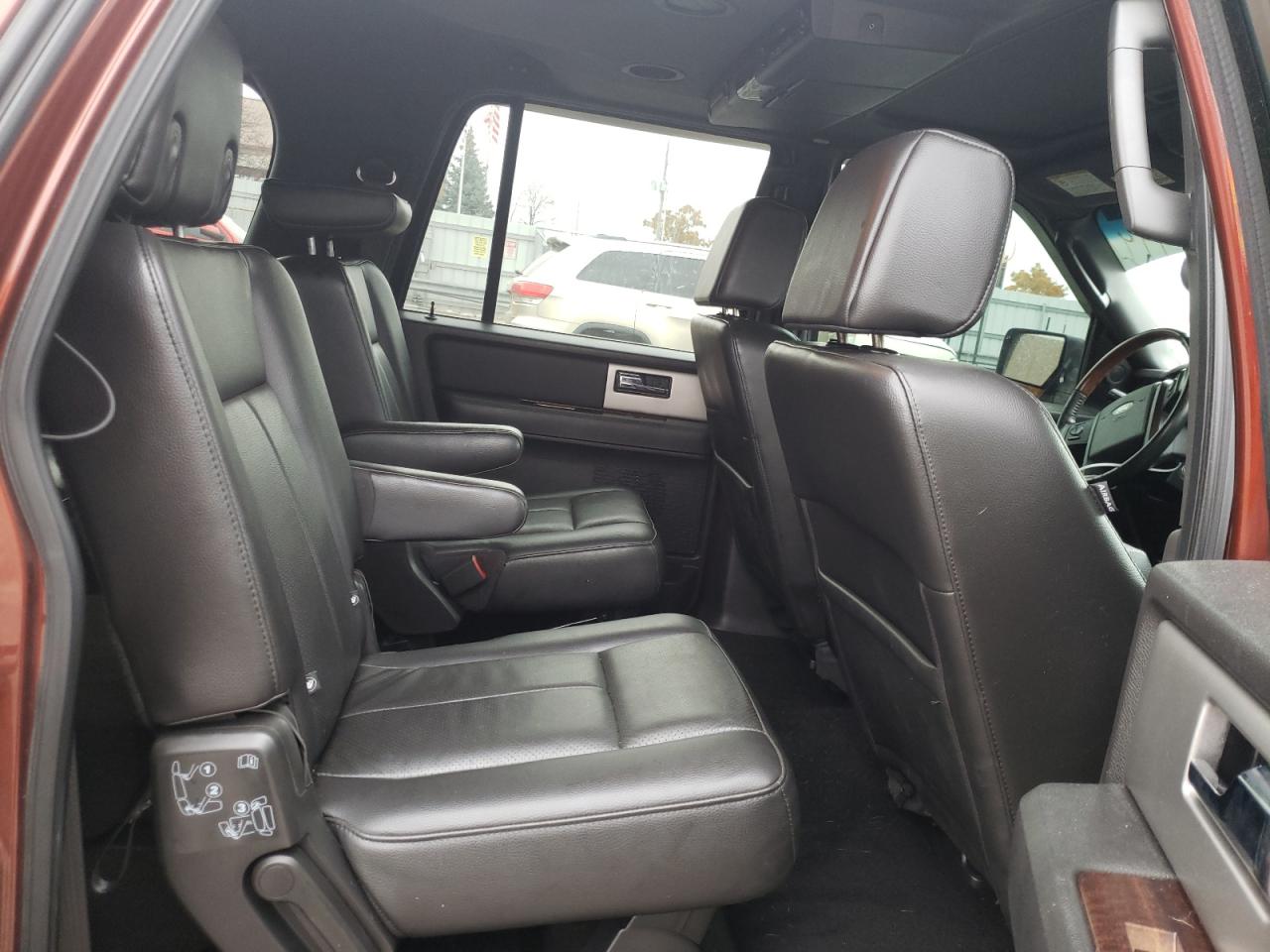 Photo 6 from auction – 2008 FORD EXPEDITION with VIN 1FMFK20508LA70017