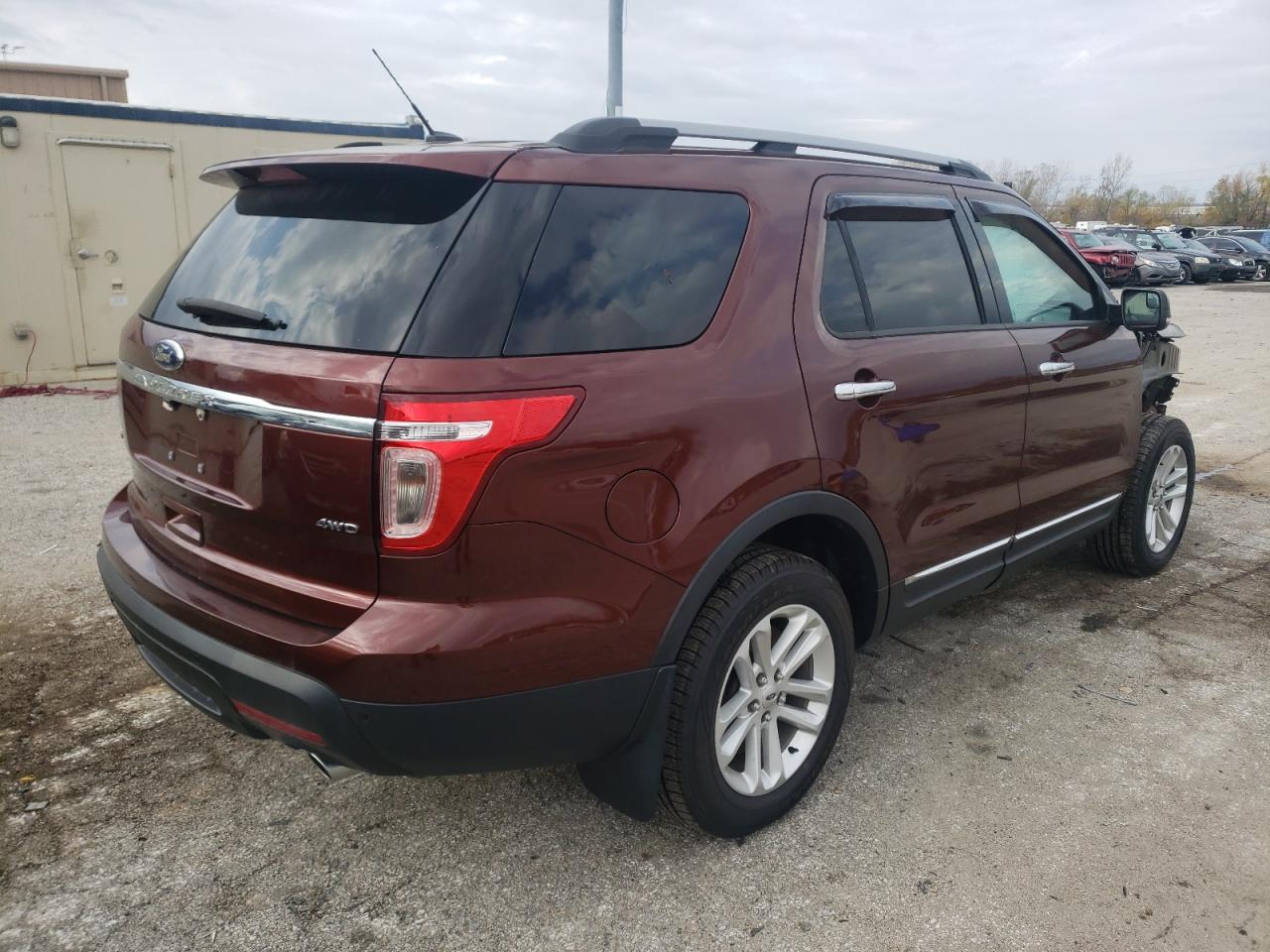 Photo 4 from auction – 2015 FORD EXPLORER X with VIN 1FM5K8D83FGB08719