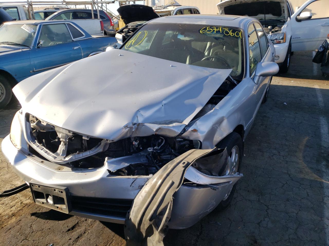 Photo 2 from auction – 2002 ACURA 3.5RL with VIN JH4KA96532C014696