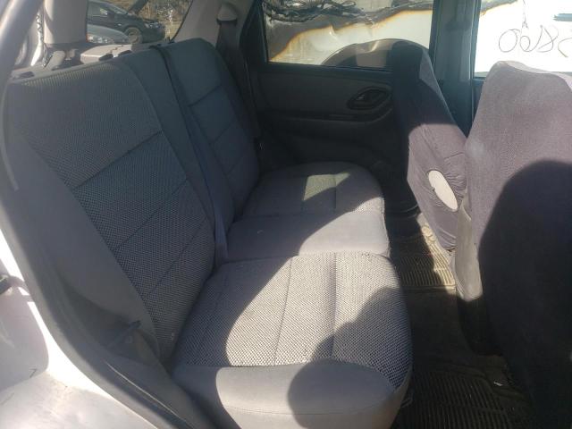 Photo 6 from auction – 2005 FORD ESCAPE with VIN 1FMYU93145DA01342