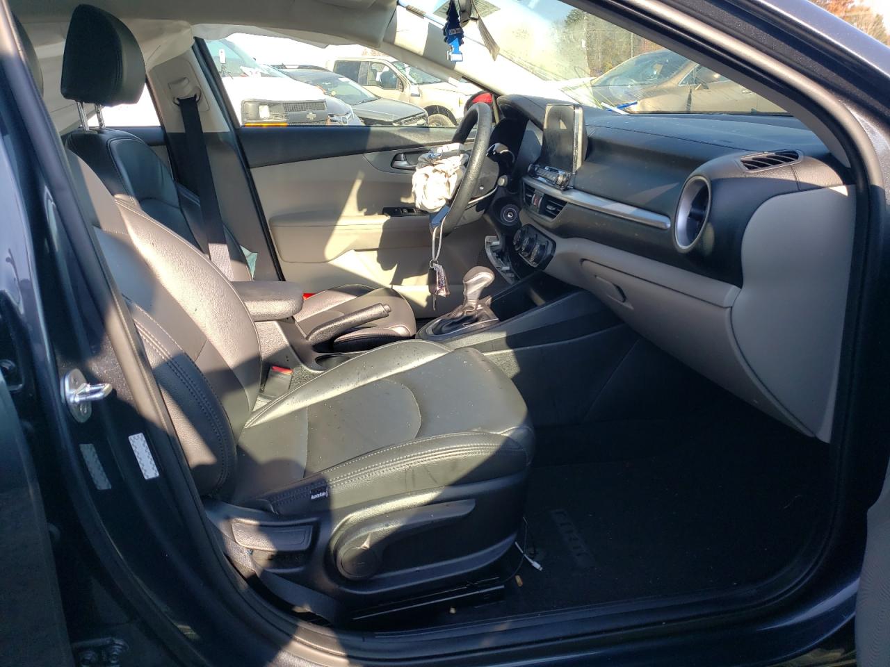 Photo 5 from auction – 2020 KIA FORTE FE with VIN 3KPF24AD5LE259821
