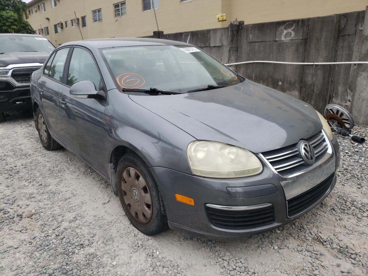 Photo 1 from auction – 2005 VOLKSWAGEN NEW JETTA with VIN 3VWPF71K25M624258