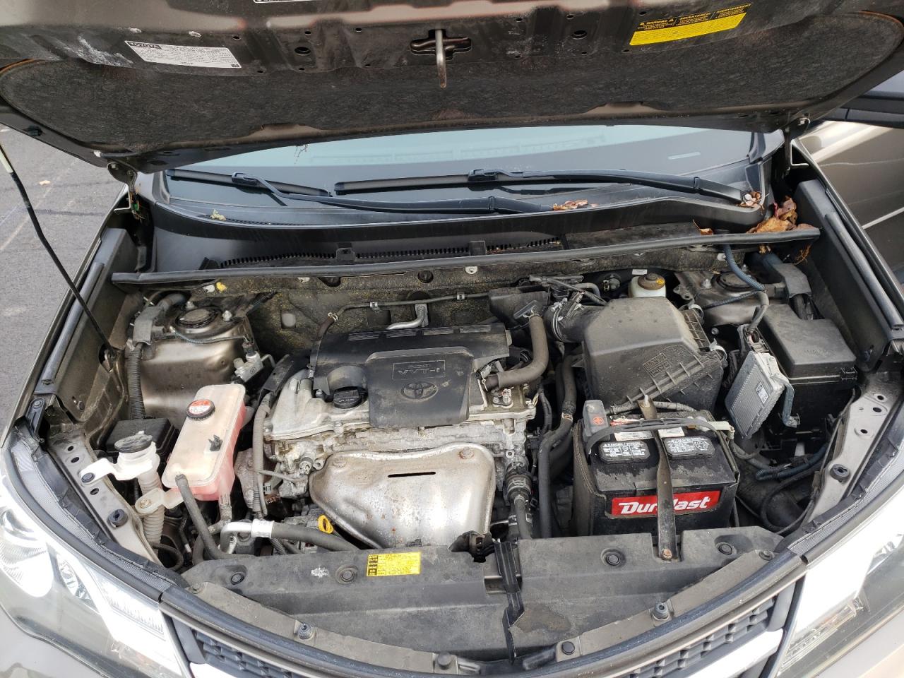 Photo 7 from auction – 2015 TOYOTA RAV4 LE with VIN JTMBFREV8FD118069
