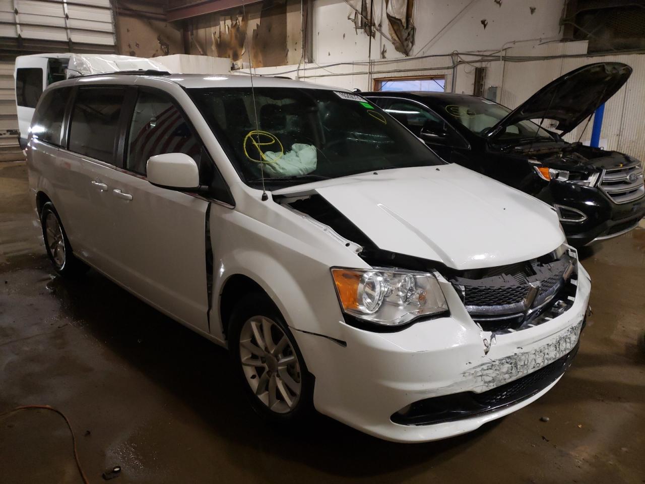DODGE GRAND CARA 2018 with VIN 2C4RDGCG8JR265057 - Photo from auction