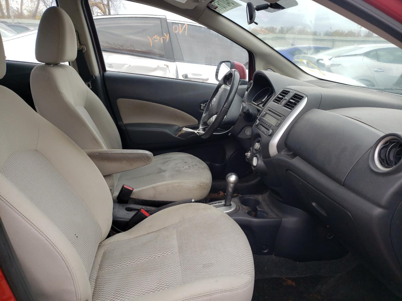 Photo 5 from auction – 2014 NISSAN VERSA NOTE with VIN 3N1CE2CP3EL358399