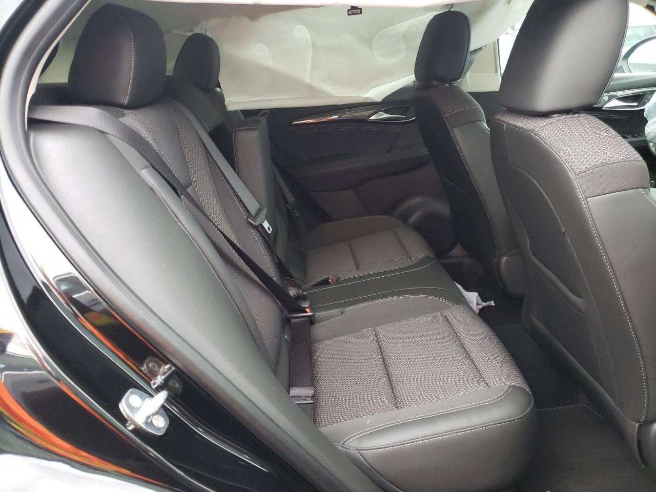 Photo 6 from auction – 2021 BUICK ENVISION with VIN LRBFZMR45MD193434