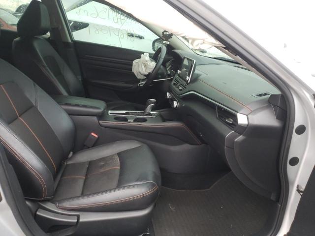 Photo 5 from auction – 2019 NISSAN ALTIMA SR with VIN 1N4BL4CV9KC199751