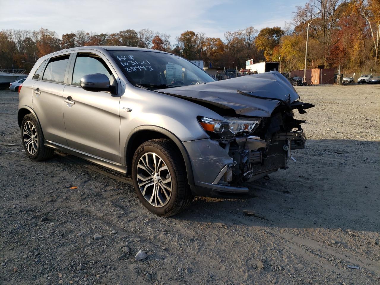 MITSUBISHI OUTLANDER 2018 with VIN JA4AP3AU8JU023467 - Photo from auction