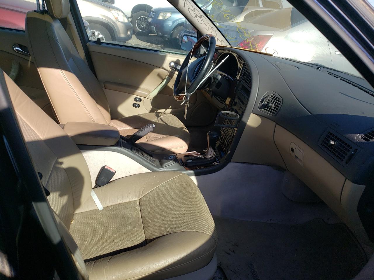 Photo 5 from auction – 2001 SAAB 9-5 SE with VIN YS3EF48Z713001542