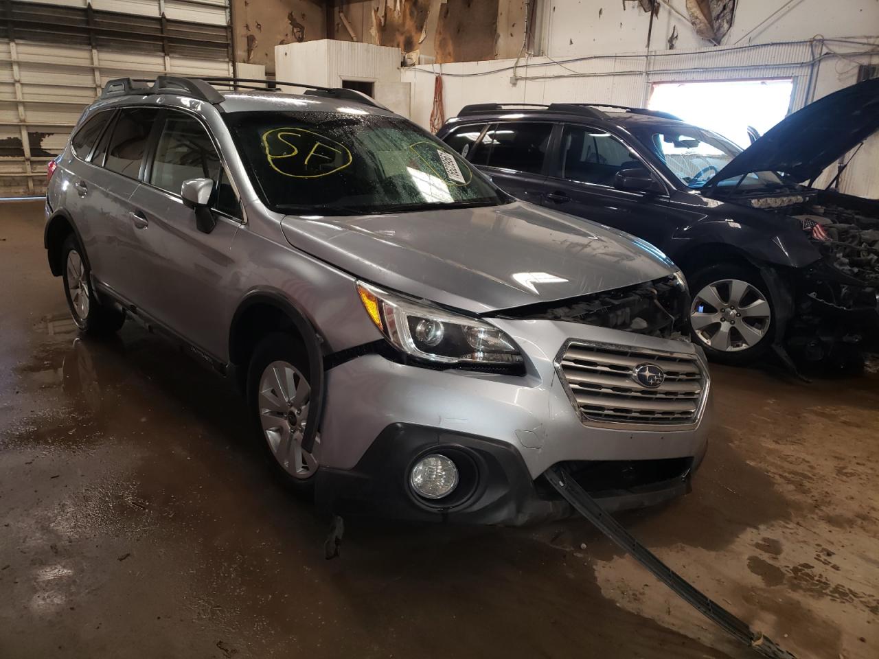 SUBARU OUTBACK 2. 2015 with VIN 4S4BSACC6F3335068 - Photo from auction
