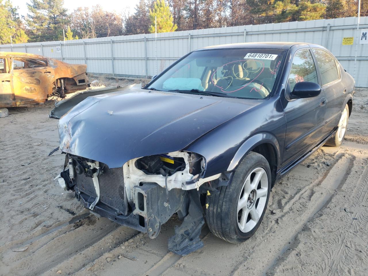 Photo 2 from auction – 2000 NISSAN MAXIMA GLE with VIN JN1CA31D2YT547099