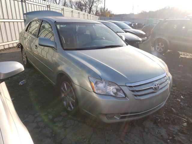 TOYOTA AVALON XL 2005 with VIN 4T1BK36B35U023975 - Photo from auction
