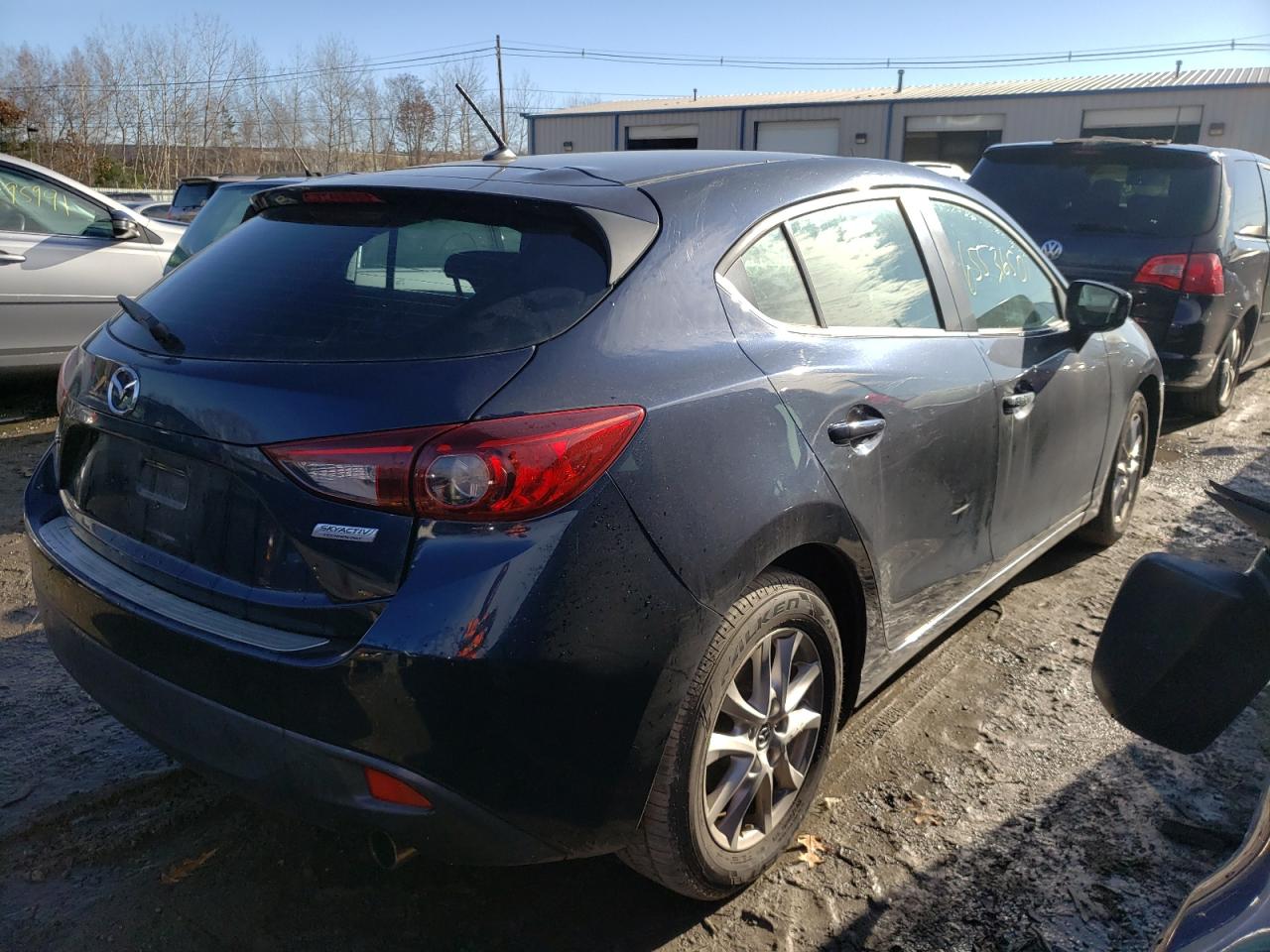 Photo 4 from auction – 2014 MAZDA 3 TOURING with VIN 3MZBM1L71EM123822