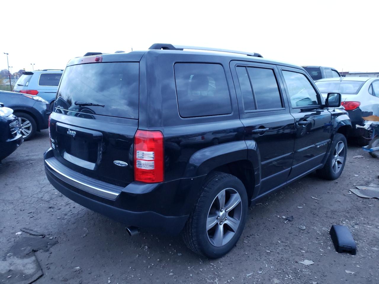 Photo 4 from auction – 2016 JEEP PATRIOT LA with VIN 1C4NJRFB5GD511190