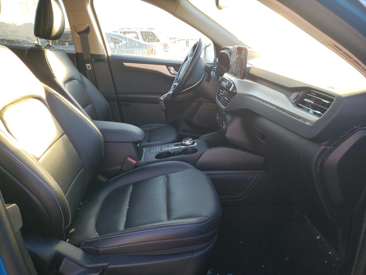 Photo 5 from auction – 2020 FORD ESCAPE SEL with VIN 1FMCU9H67LUA72806