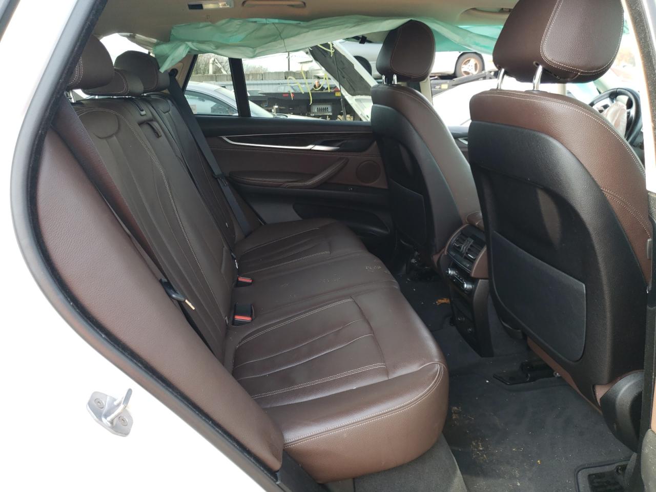 Photo 6 from auction – 2015 BMW X5 XDRIVE3 with VIN 5UXKR0C55F0P09374
