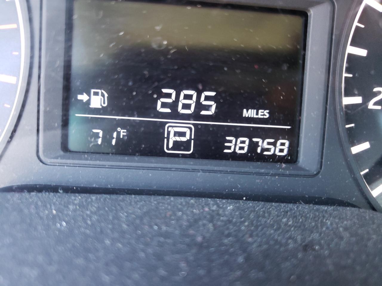 Photo 8 from auction – 2017 NISSAN SENTRA S with VIN 3N1AB7AP1HY268501