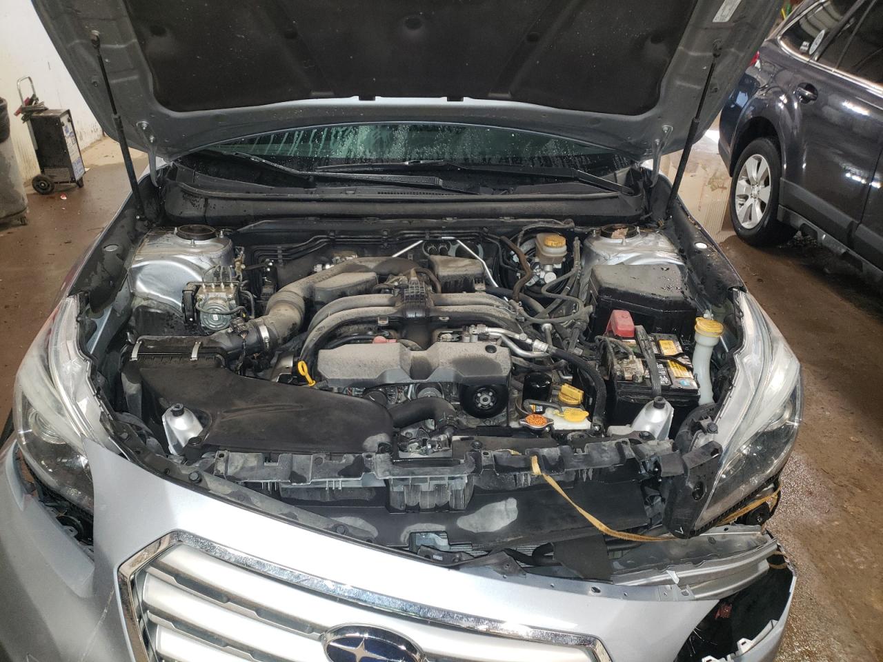 Photo 7 from auction – 2015 SUBARU OUTBACK 2. with VIN 4S4BSACC6F3335068