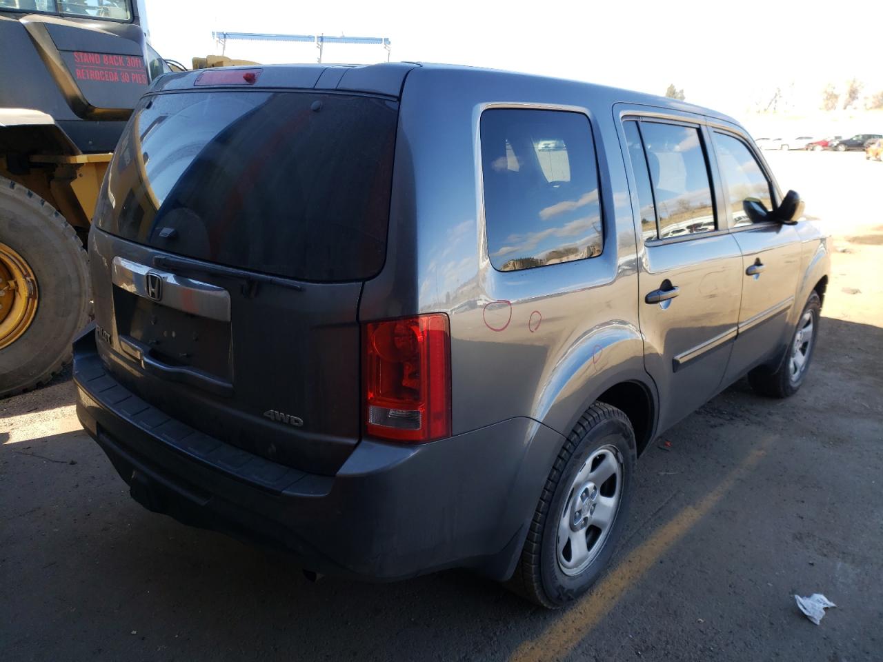 Photo 4 from auction – 2013 HONDA PILOT LX with VIN 5FNYF4H28DB052417