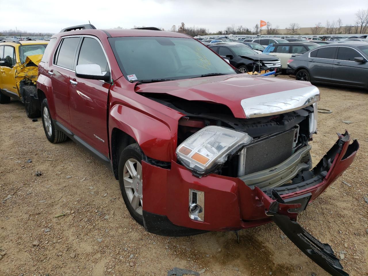 GMC TERRAIN SL 2013 with VIN 2GKFLSE33D6307048 - Photo from auction