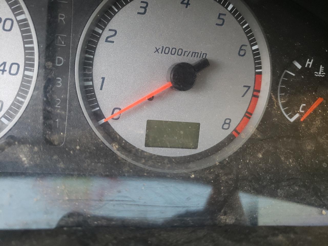 Photo 8 from auction – 2000 NISSAN MAXIMA GLE with VIN JN1CA31D2YT547099