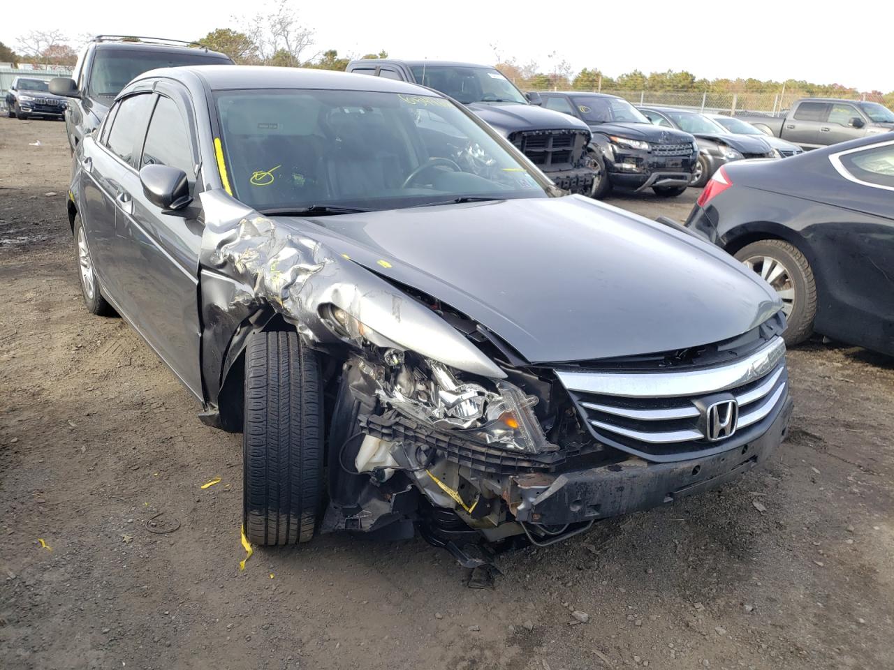 HONDA ACCORD SE 2011 with VIN 1HGCP2F64BA156752 - Photo from auction